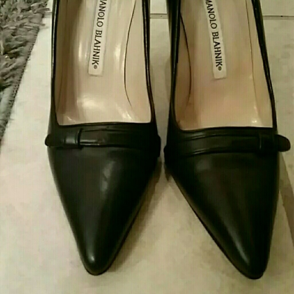 Manola Blahnik size 5.5 pump